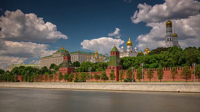 夏日莫斯科著名的kremin复杂的交通湾全景4k时间流逝俄罗斯视频素材