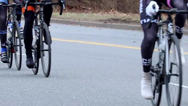慢动作的公路自行车比赛视频素材