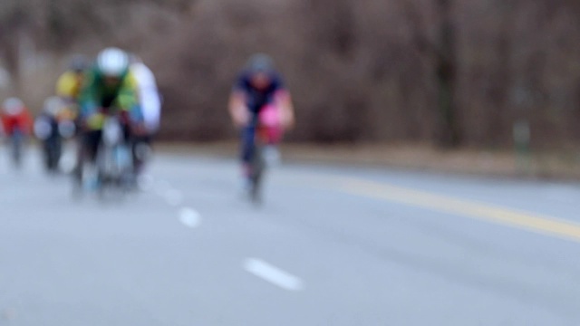 慢动作的公路自行车比赛视频素材