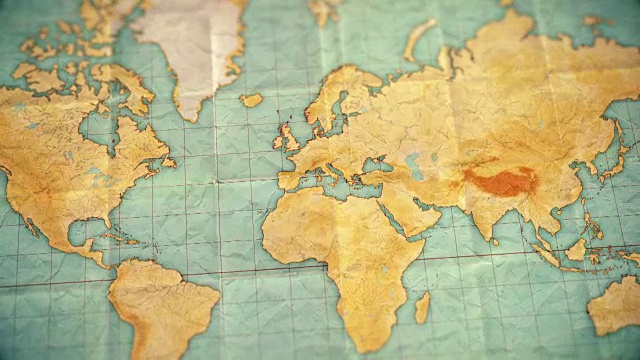 复古的深褐色世界地图-放大到欧洲-空白版本视频素材