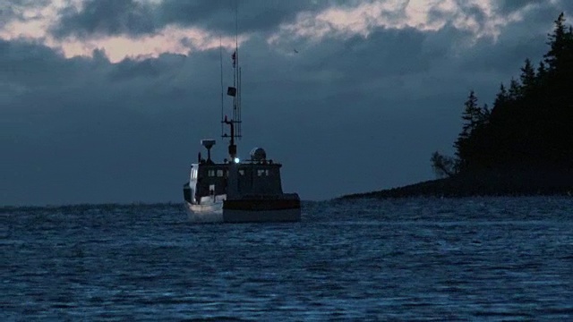 商业龙虾渔船视频素材