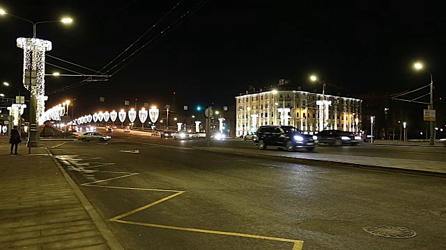 克里姆林宫附近的石桥(夜间)——俄罗斯莫斯科最受欢迎的景观视频下载