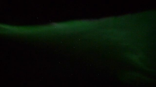 大熊星座夜空中的实时北极光视频下载