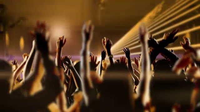 一群人在音乐会上聚会，跳舞的慢镜头视频素材