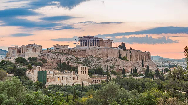 希腊雅典卫城帕台农神庙的日出时间视频下载