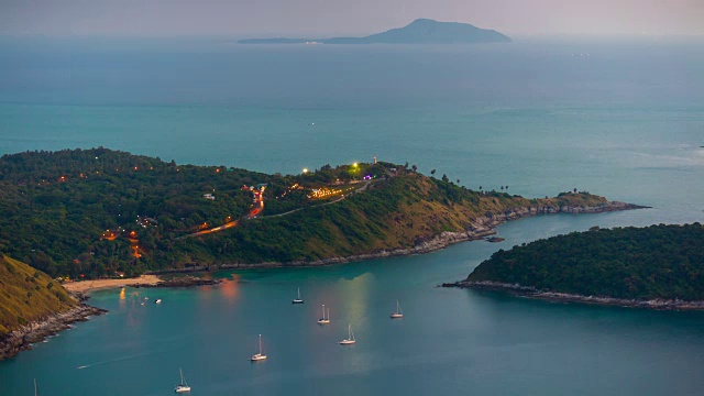 日落黄昏普吉岛观景点顶部海岸线交通全景4k时间流逝泰国视频素材