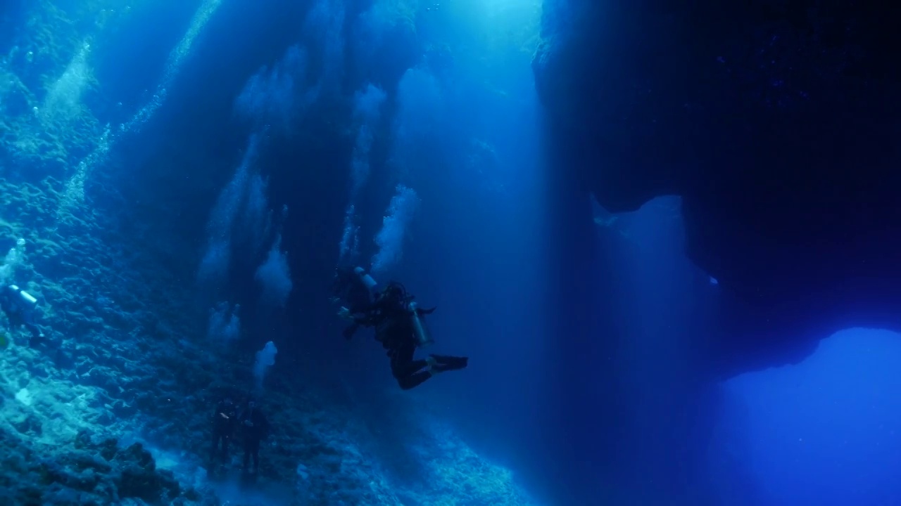 帕劳蓝洞海底洞穴视频下载