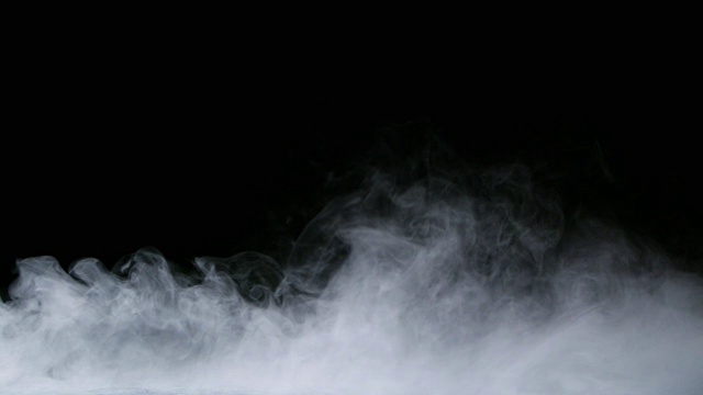 真实的干冰烟雾云雾覆盖视频下载