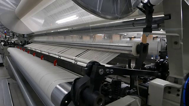 现代自动纺丝机视频素材