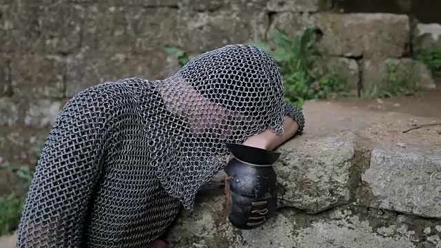 中世纪的骑士休眠视频素材