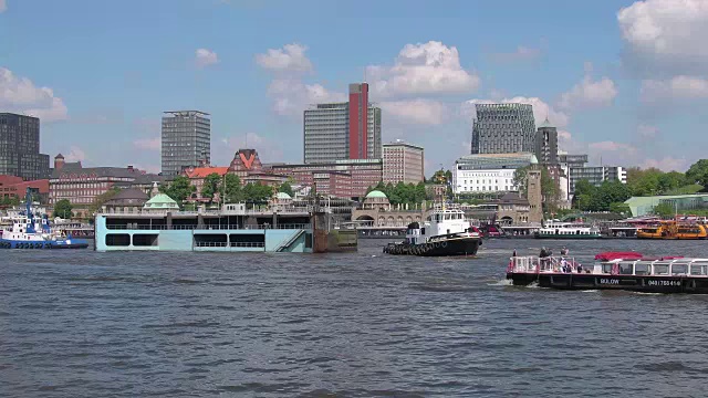 城市景观汉堡在易北河，德国视频素材