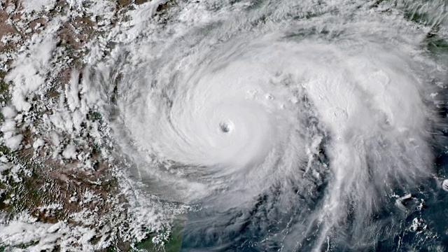 飓风哈维登陆前的几个小时视频素材