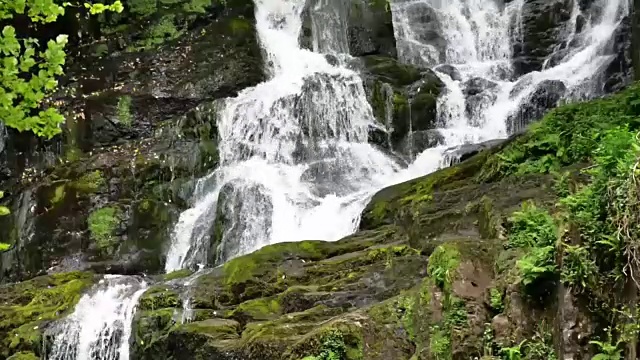 爱尔兰基拉尼的瀑布视频下载