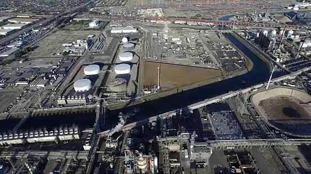 无人机云台展示洛杉矶工业区视频下载