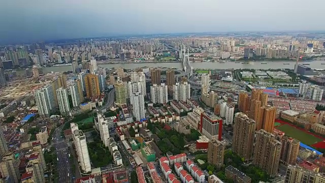 T/L航拍上海城市景观和天际线/中国上海视频素材