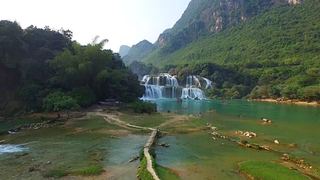 越南曹邦省的班戈奥瀑布，高角度观视频素材