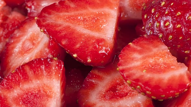 鲜熟甜草莓视频下载