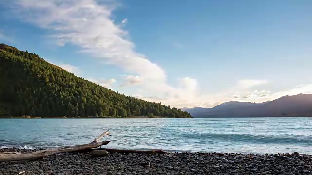 4K时光流逝:新西兰南岛的泰卡波湖。视频素材