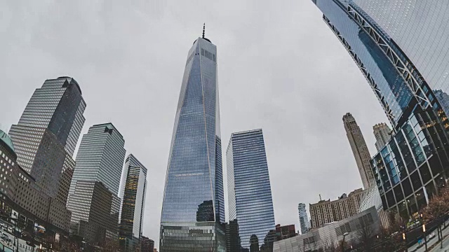 观景曼哈顿/纽约的摩天大楼(世界贸易中心一号)视频素材