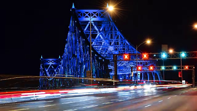 灯光桥在夜晚的时间流逝视频素材