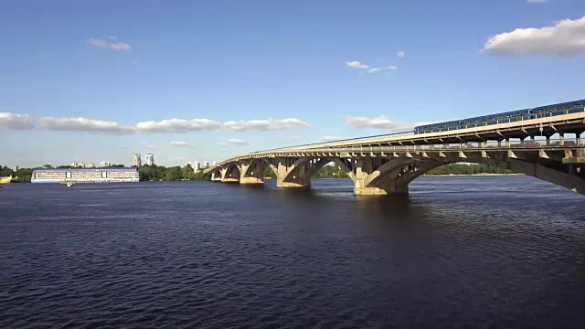地铁桥视频素材