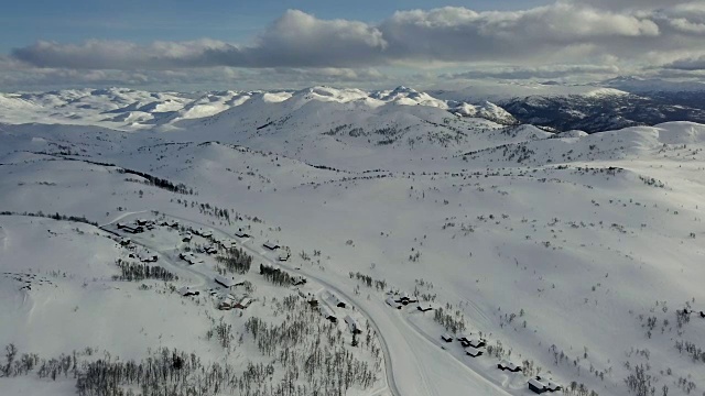 挪威罗兰雪山的美丽景色。视频素材