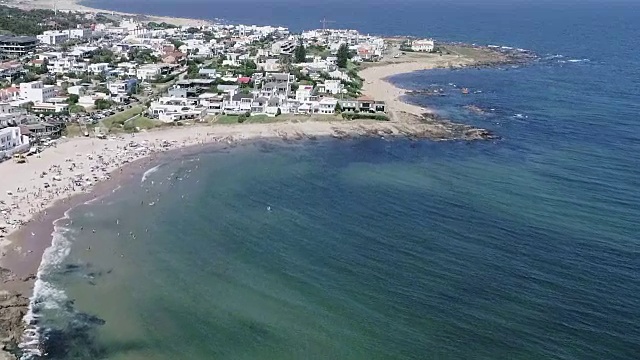 乌拉圭埃斯特角巴拉海滩滑翔伞视频素材