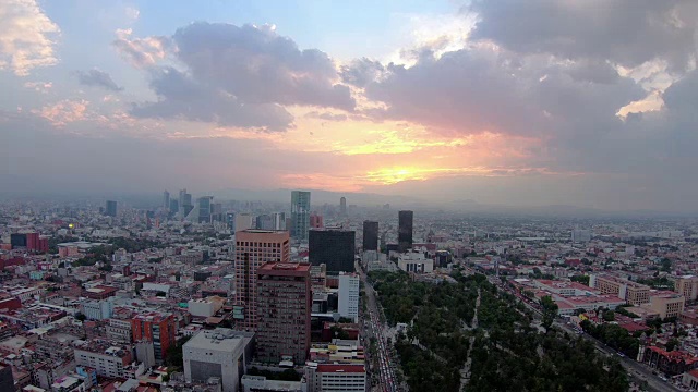 鸟瞰图的墨西哥城-墨西哥城，墨西哥视频素材