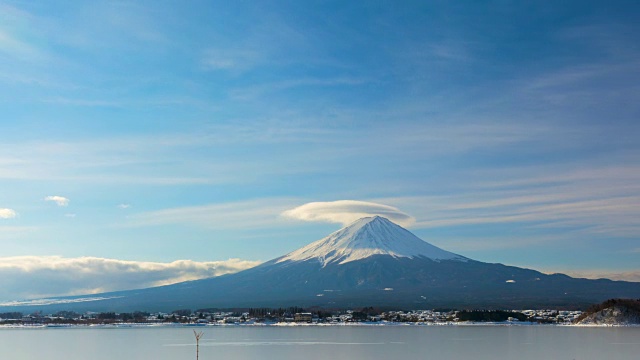 4k时间间隔在白天的场景。富士山在冬季，日本视频素材