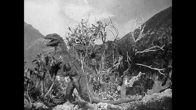1925年，粘土停止运动恐龙在悬崖边战斗视频下载
