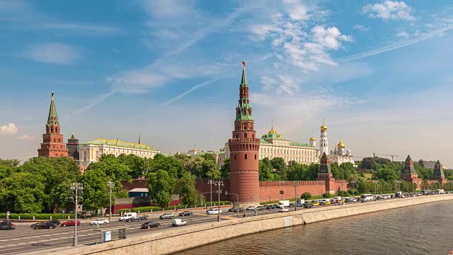 莫斯科城市天际线时间流逝在克里姆林宫宫殿红场和莫斯科河，莫斯科俄罗斯4K时间流逝视频素材