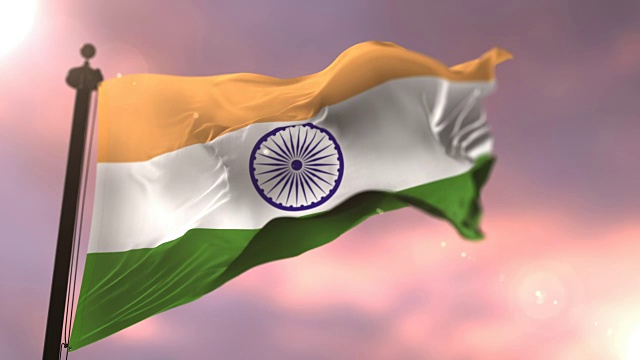 日落时，印度国旗迎风缓缓飘扬视频下载
