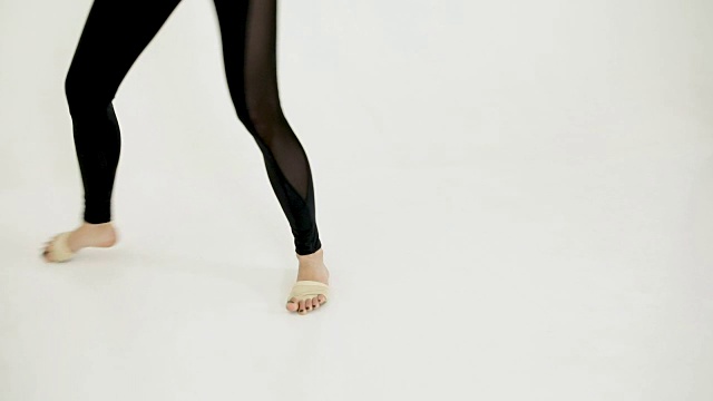 芭蕾舞演员优雅的腿视频下载