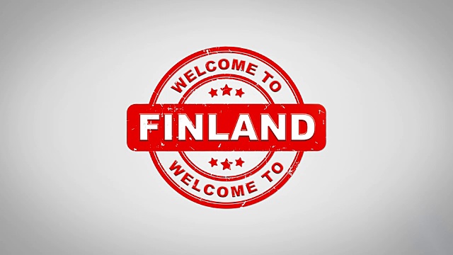 欢迎来到芬兰签名盖章文字木邮票动画。红色墨水在干净的白纸表面背景与绿色哑光背景包括在内。视频下载