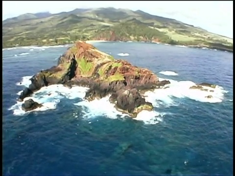 夏威夷毛伊岛哈纳湾的跟踪镜头视频下载