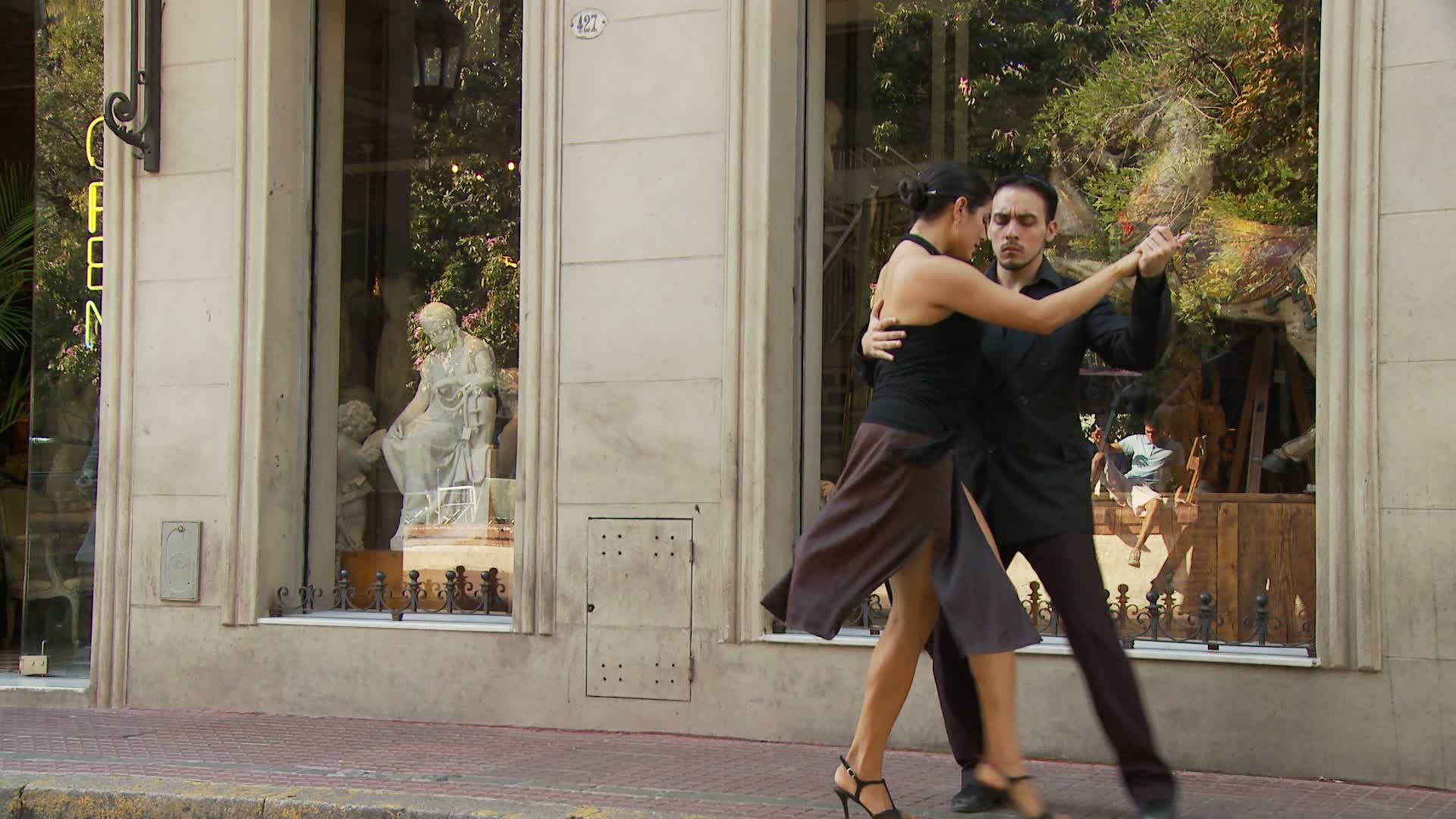 阿根廷布宜诺斯艾利斯探戈舞者的视角视频素材
