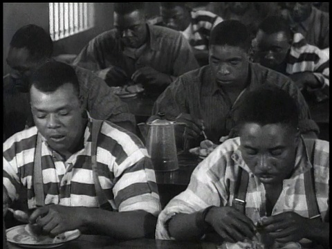 1938年，美国乔治亚州，微软囚犯在吃东西视频下载