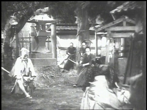 1939年WS的剑客在服装剑战/日本视频素材