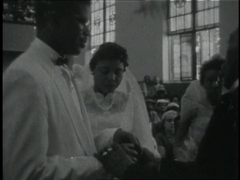 20世纪50年代蒙太奇黑人夫妇结婚/美国德克萨斯州达拉斯视频下载