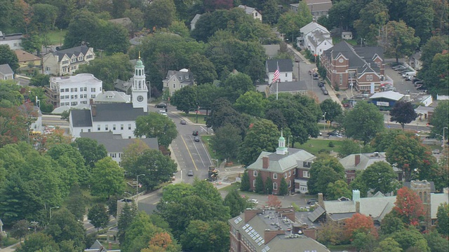 arial哈佛大学校园及周边地区/剑桥，马萨诸塞州，美国视频下载