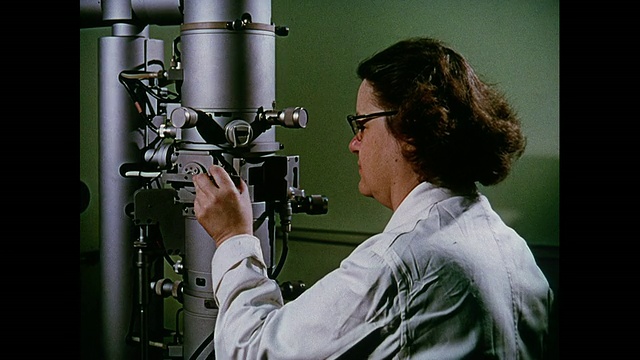 英国西南实验室用于镀锡和锡合金微观研究的设备视频下载