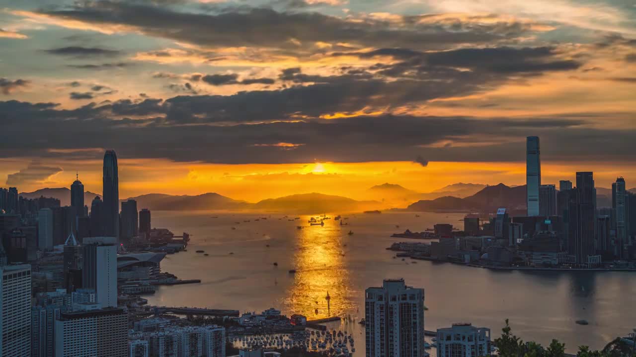 香港维多利亚港城市日落晚霞灯光夜景延时视频下载