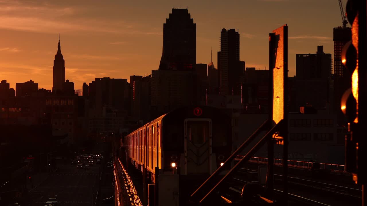 高架地铁日落视频下载